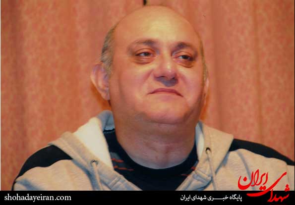 اولین سالگرد شهید «مهران عبدالمناف» در گلزار شهدا اولین سالگرد شهید «مهران عبدالمناف» در گلزار شهدا