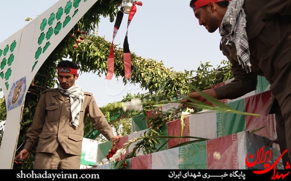 عکس/ تشییع باشکوه کاروان شهدا در تهران