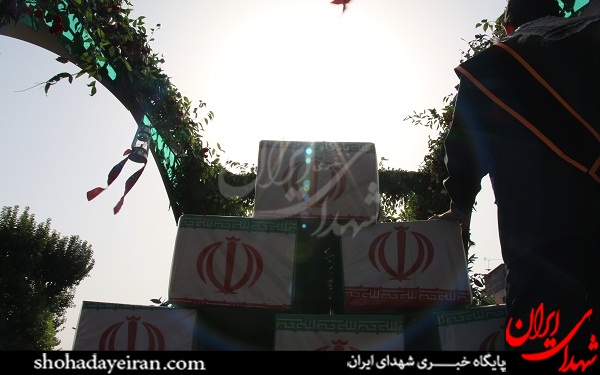 عکس/ تشییع باشکوه کاروان شهدا در تهران