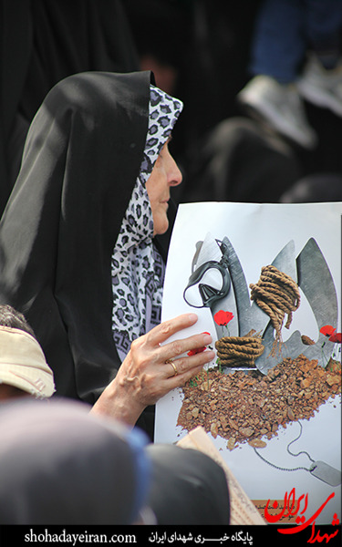 عکس/ دیدنی های تشییع شهدا از بهارستان تا معراج