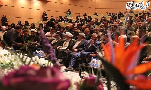 استقبال پرشور از جشن اعتدال و اصلاحات!+ تصاویر استقبال پرشور از جشن اعتدال و اصلاحات!+ تصاویر
