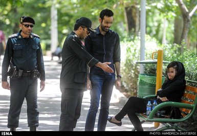 تصاویر/ تذکر پلیس به روزه‌خواران تهرانی