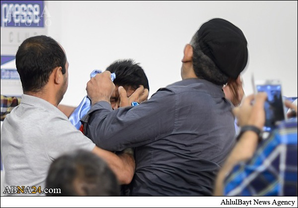 حمله وابستگان آل سعود به نماینده انصارالله+ تصاویر حمله وابستگان آل سعود به نماینده انصارالله+ تصاویر