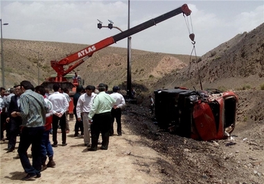 مرگ دلخراش 4نفر در محور فیروزکوه +تصاویر مرگ دلخراش 4نفر در محور فیروزکوه +تصاویر