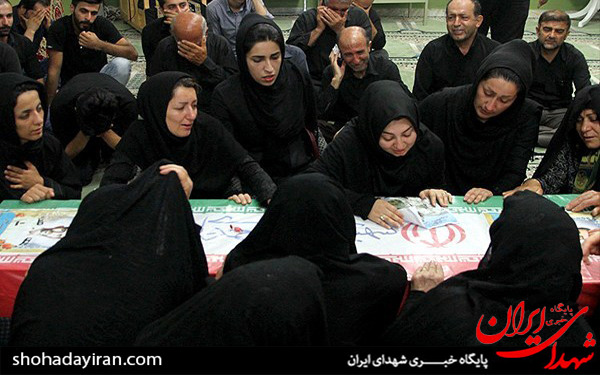 عکس/تشییع شهید وحید احمدی‌راد