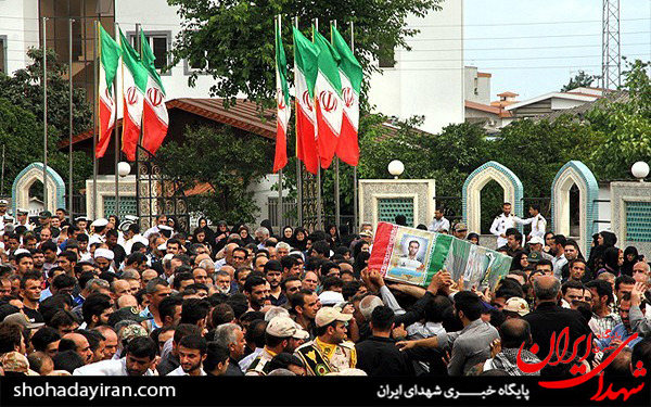 عکس/تشییع شهید وحید احمدی‌راد