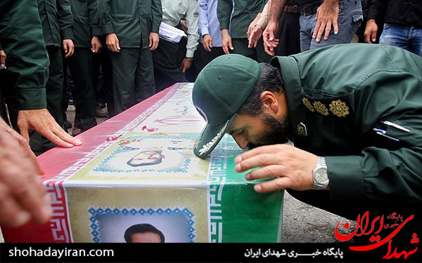 عکس/تشییع شهید وحید احمدی‌راد