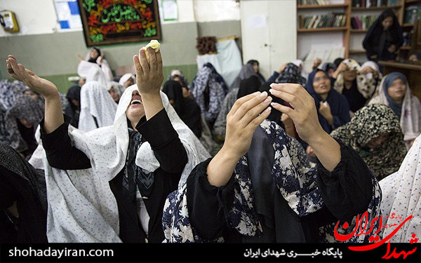 عکس/احیای نوزدهم رمضان در ندامتگاه زنان