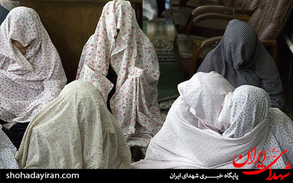 عکس/احیای نوزدهم رمضان در ندامتگاه زنان