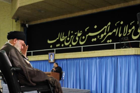 مراسم سوگواری امام علی(ع) در حضور رهبر انقلاب مراسم سوگواری امام علی(ع) در حضور رهبر انقلاب