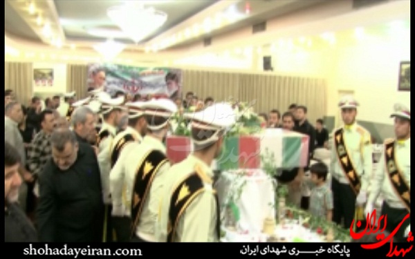 عکس/ حضور 2 شهید غواص در یادواره شهدای مسجد جلوه