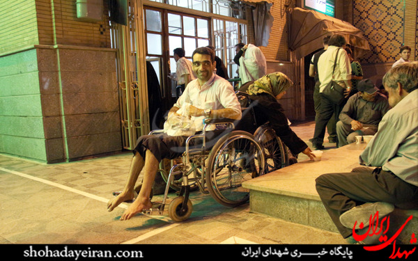 عکس/افطار در حرم حضرت عبدالعظیم (ع)