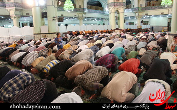 عکس/افطار در حرم حضرت عبدالعظیم (ع)