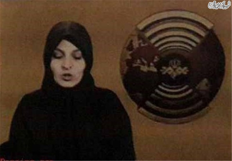 عکس/گوینده اخبار تلویزیون در سال ۱۳۵۹