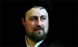 عکس منتشرنشده از سیدحسن در کنار پدربزرگش عکس منتشرنشده از سیدحسن در کنار پدربزرگش