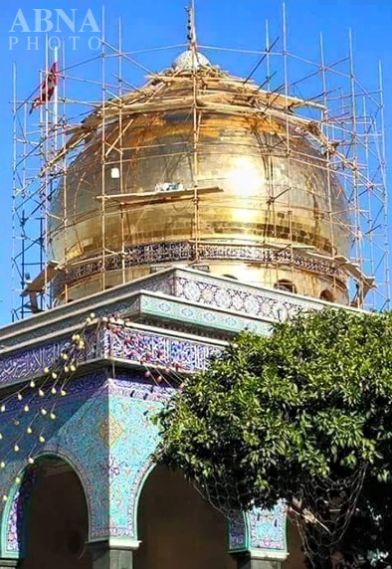 تصاویری از آخرین مراحل ترمیم گنبد حضرت زینب(س) تصاویری از آخرین مراحل ترمیم گنبد حضرت زینب(س)