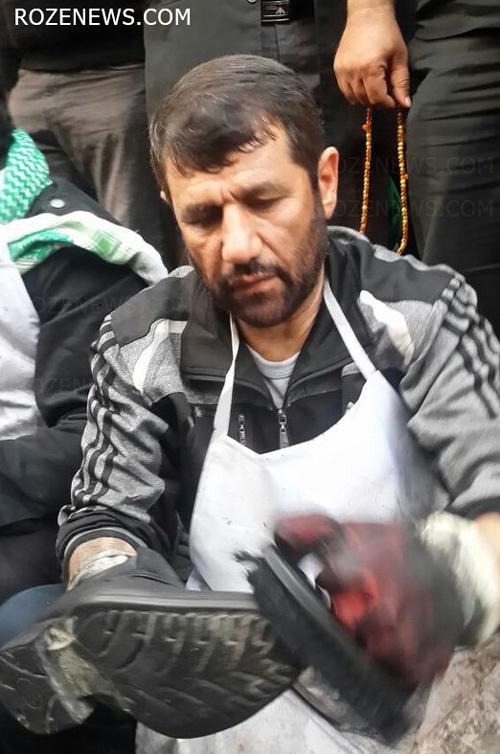 سردار شهید مدافع حرم در حال واکس زدن سردار شهید مدافع حرم در حال واکس زدن