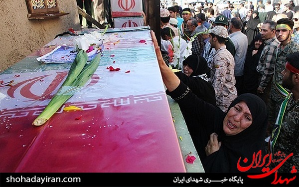 عکس/استقبال از 30 شهید غواص در مازندران