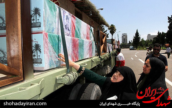 عکس/استقبال از 30 شهید غواص در مازندران
