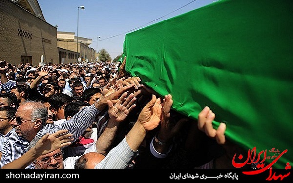 عکس/وداع با شهدا در قم