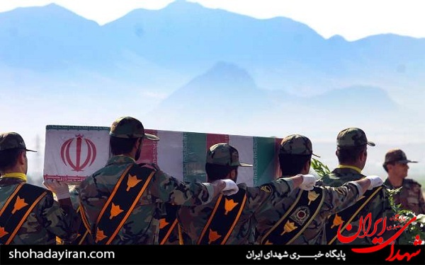 عکس/ورود پیکر هفت شهید به چهارمحال و بختیاری