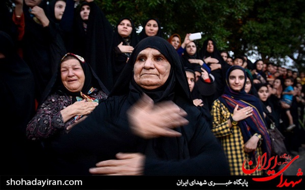 عکس/مراسم استقبال از ۳۸ شهید غواص با حضور پرشور مردم در اندیمشک