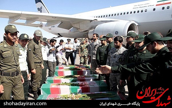 عکس/تشییع پیکر 13 شهید گمنام در مشهد