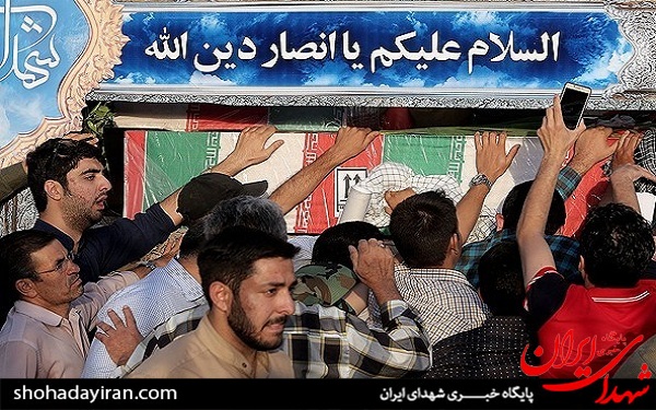 عکس/تشییع پیکر 13 شهید گمنام در مشهد