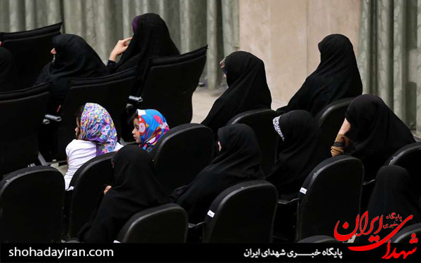 عکس/رونمایی از قرآن اهدایی به حرم مطهر حضرت ابوالفضل العباس (ع)