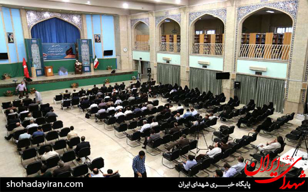 عکس/رونمایی از قرآن اهدایی به حرم مطهر حضرت ابوالفضل العباس (ع)
