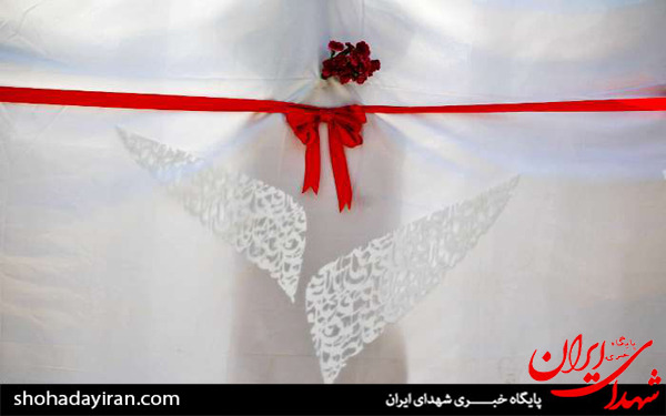 عکس/رونمایی از سردیس شهدای خبرنگار در بوستان گفت وگو