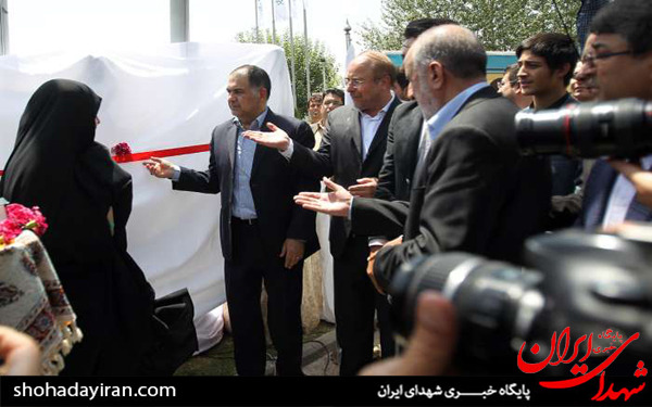 عکس/رونمایی از سردیس شهدای خبرنگار در بوستان گفت وگو