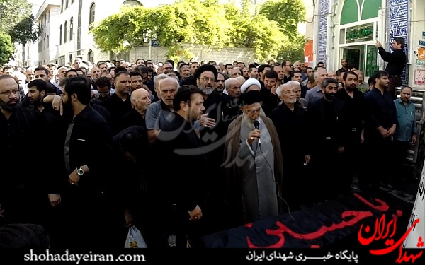عکس/ تشییع مادر شهیدان محمدی