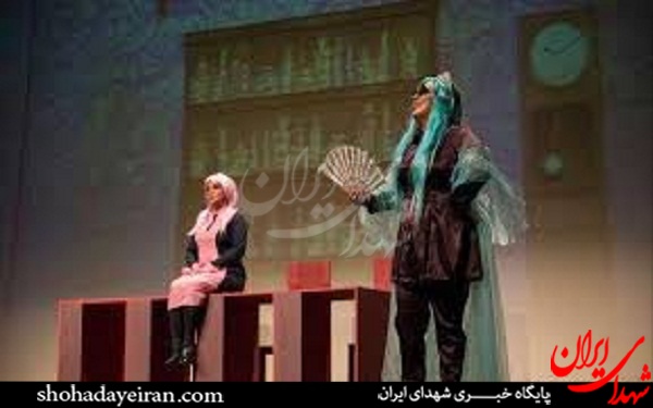 پوشش زنننده بازیگران زن در یک تئاتر +عکس پوشش زنننده بازیگران زن در یک تئاتر +عکس