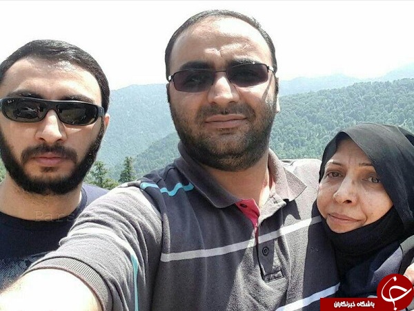 سلفی فرزندان شهید همت با مادرشان +عکس سلفی فرزندان شهید همت با مادرشان +عکس