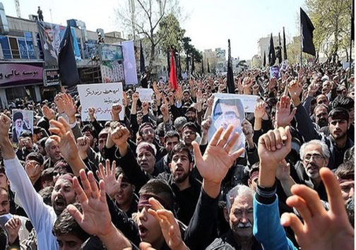 خوش رقصی ابتذال و بی اخلاقی در جامعه +عکس خوش رقصی ابتذال و بی اخلاقی در جامعه +عکس
