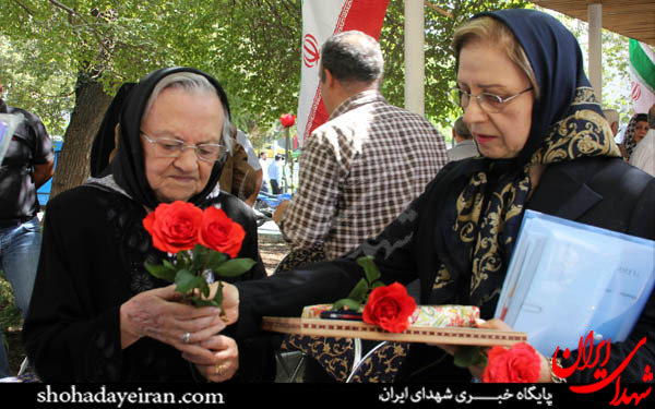 عکس/مراسم رونمایی از پلاک جدید میدان شعاع به نام شهید گاگیک طومانیان