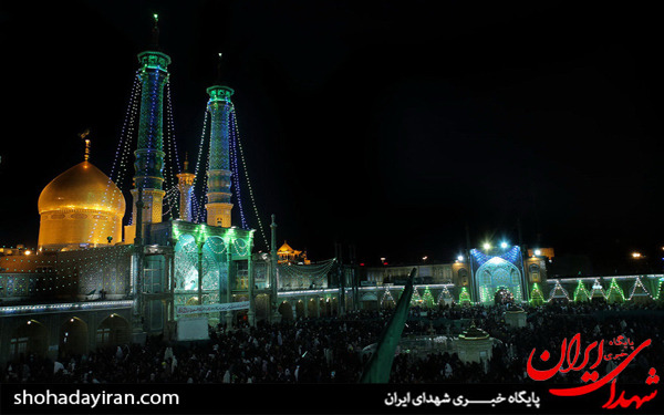 عکس/زائران حرم مطهر حضرت معصومه (س) در شب میلاد کریمه اهل بیت (ع)