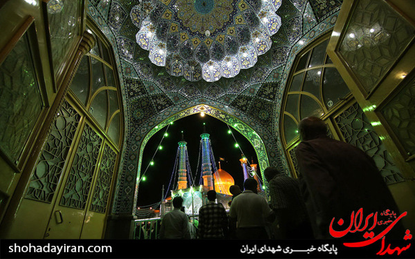 عکس/زائران حرم مطهر حضرت معصومه (س) در شب میلاد کریمه اهل بیت (ع)
