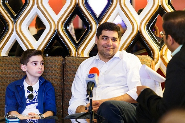 کاش احمدی‌نژاد قضیه 300میلیون را مطرح نمی‌کرد!