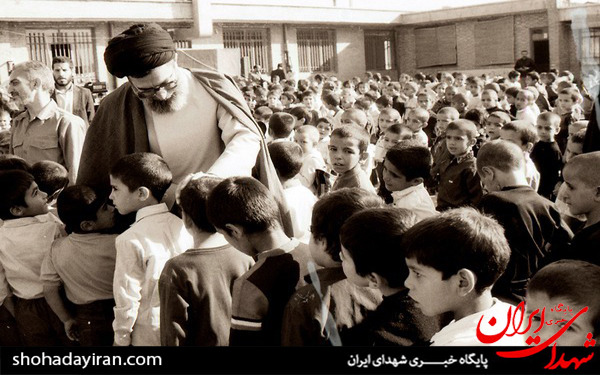 عکس/عکسهای منتشرنشده‬ از رهبر انقلاب