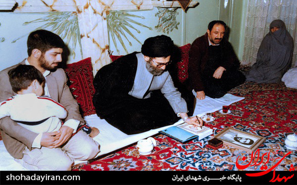 عکس/عکسهای منتشرنشده‬ از رهبر انقلاب