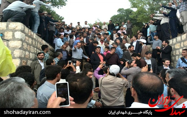 عکس/ سفر احمدی نژاد به شهرکرد