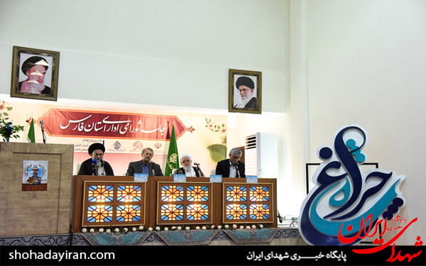 عکس/سفر رئیس دفتر مقام معظم رهبری و رئیس مجلس به شیراز