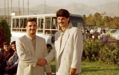 علي دايي و خادمي كه حكم به اخراجش داد+عکس
