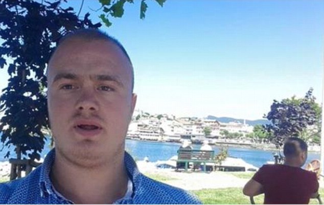 خوشگذارنی داعش درسواحل ترکیه+تصاویر خوشگذارنی داعش درسواحل ترکیه+تصاویر