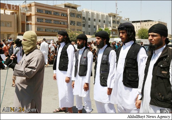 اعدام فجیع یک جوان موصلی به دست داعش + تصاویر اعدام فجیع یک جوان موصلی به دست داعش + تصاویر