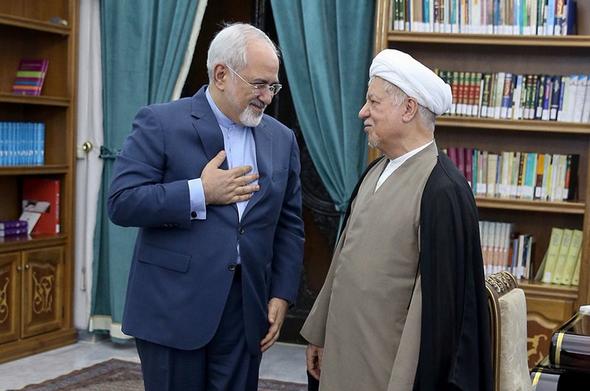 روبوسی ظریف با هاشمی رفسنجانی +تصاویر