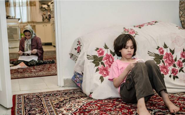 اسکان خانواده جانباز شهید در منزل جدید + تصاویر