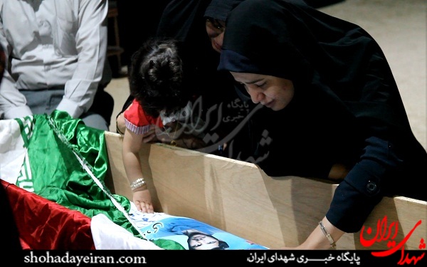 عکس/ دیدار خانواده با شهید سودی بعد از 28 سال